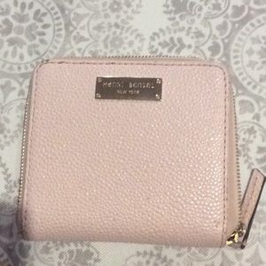 Henri Bendel wallet
